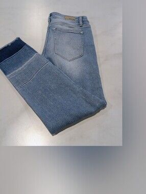 Miss Me Light Wash Skinny Jeans